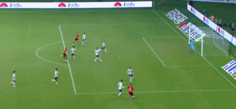 半场:南通队1-0苏州队,纪振勇低级失误,郭凯楠笑纳大礼